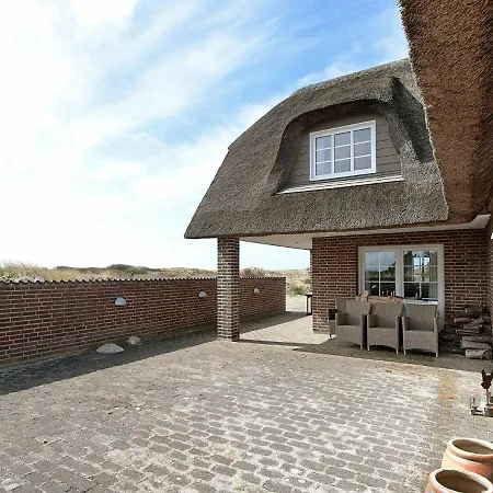 Four-bedroom Holiday In Blavand 54 Vakantiehuis